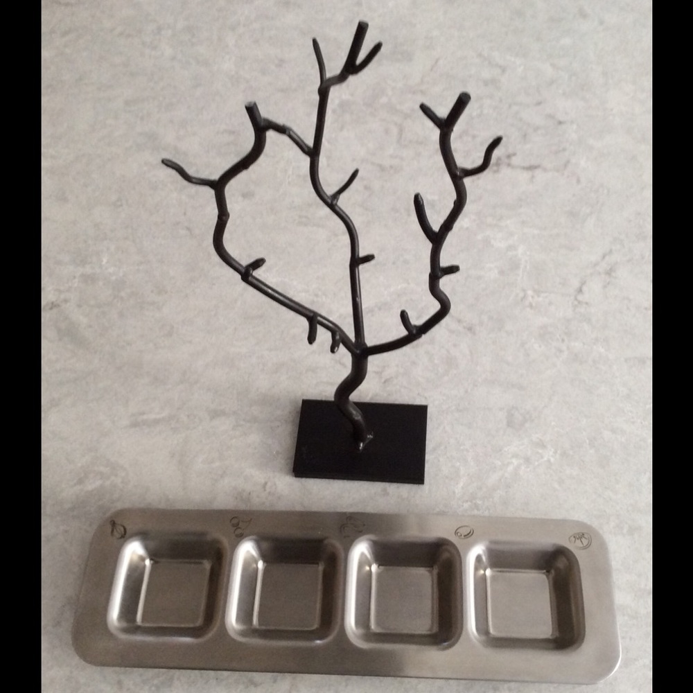 Jewelry Tree and Stainless Steel Display Container (iii)